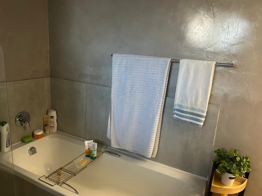 To Let 1 Bedroom Property for Rent in Port Elizabeth Central Eastern Cape